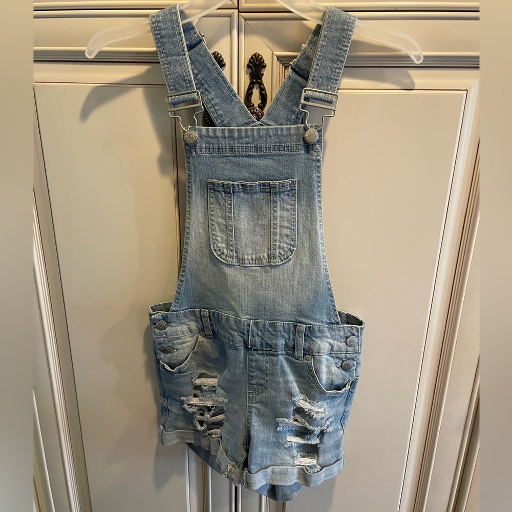 Bluespice Overalls Distressed Shorts size 0
